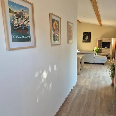 וילה Le Du Parc Roubia